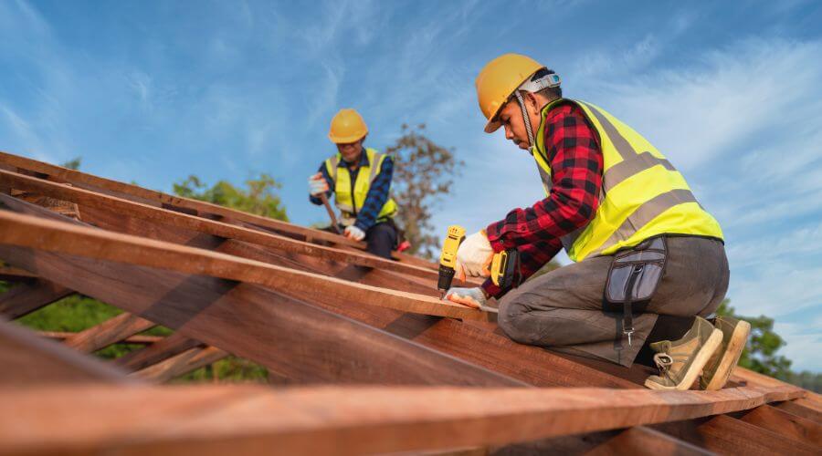Professional Flat Roofing Installation services in Bruni, TX